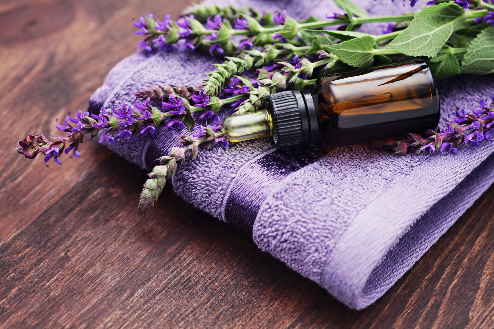 Lavender-oil-as-essential-oils-for-sore-throat