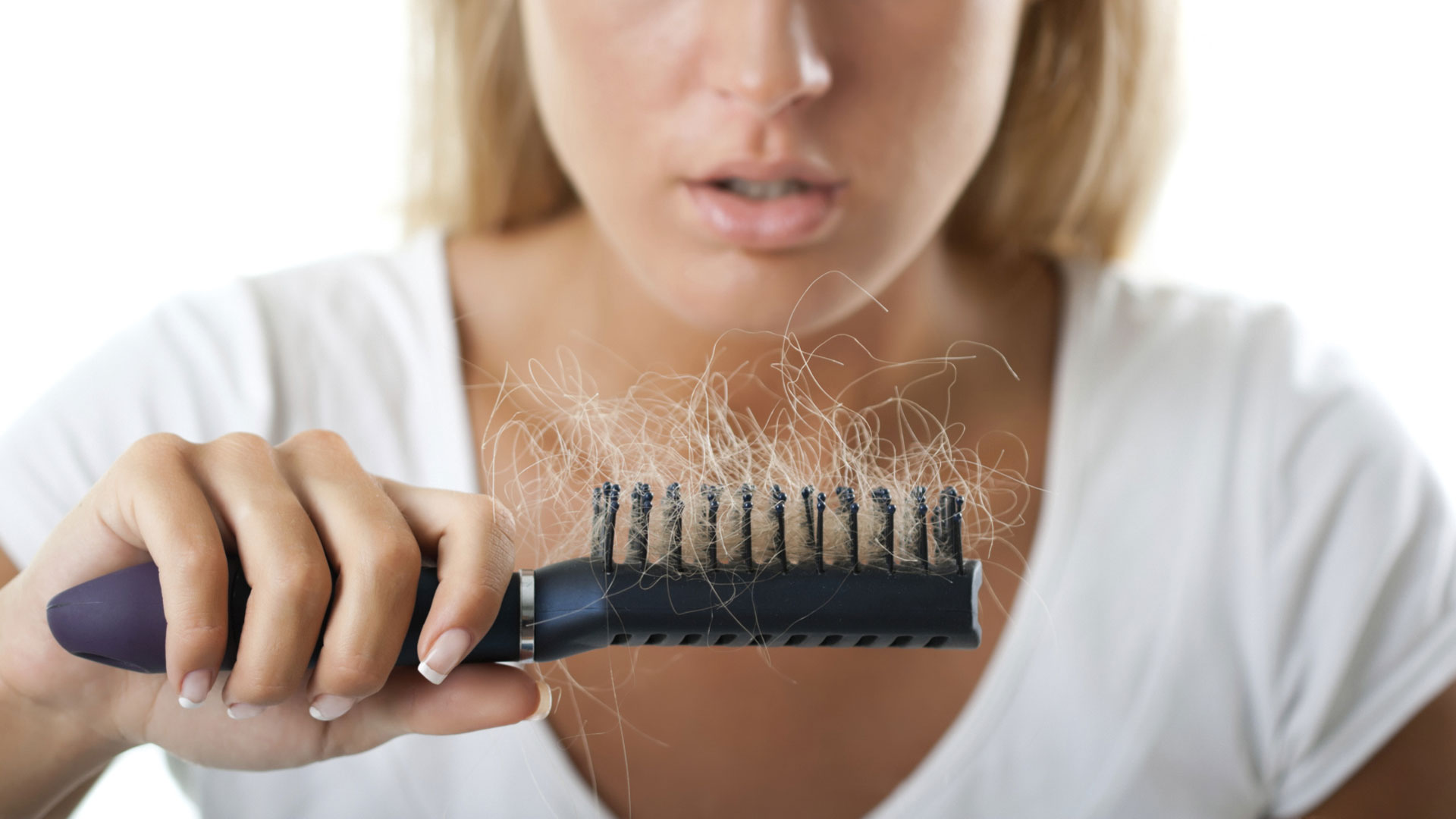 Myrrh-essential-oil-to-prevent-hair-loss