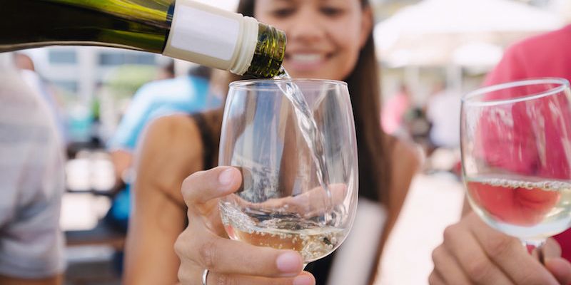 benefits-of-white-wine