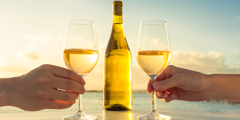 benefits-of-white-wine