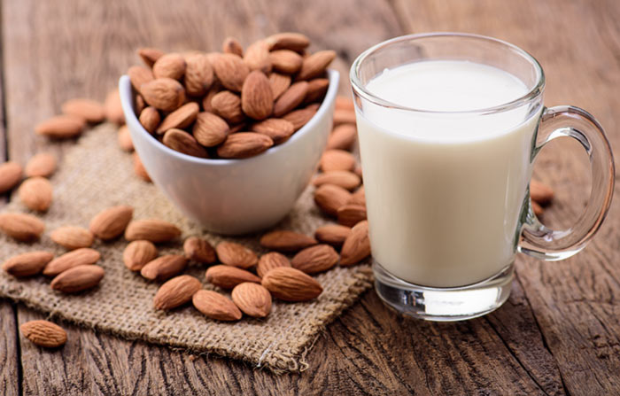 almond and milk pack